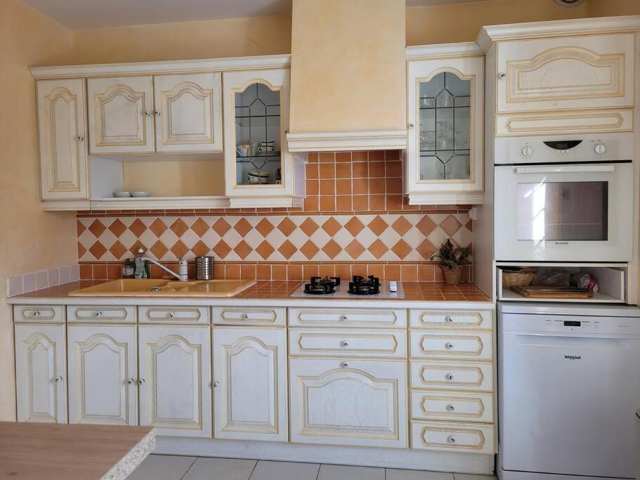 Maison Au Calme A 2 Pas Du Port Cancale Dış mekan fotoğraf
